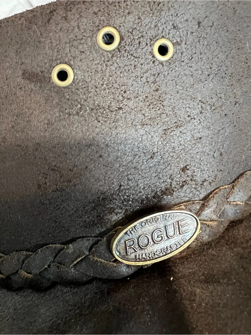 Rogue Men’s Hat Packable Packaway Style Solid Brown Oiled Leather xl